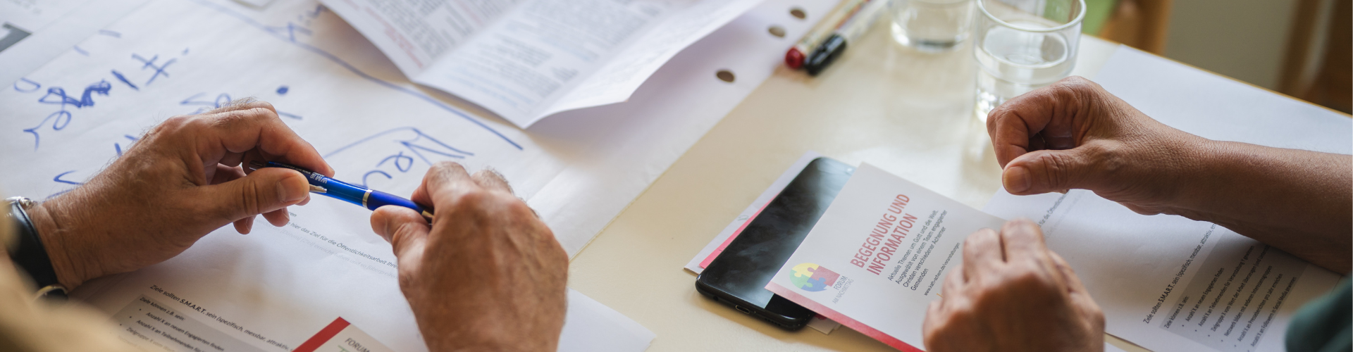 Tipps und Materialien für Ehrenamtliche